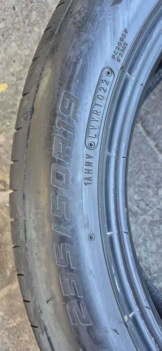 4 anvelope vara noi Falken 235/50/19,dot 2022.Pretul este pe bucata.