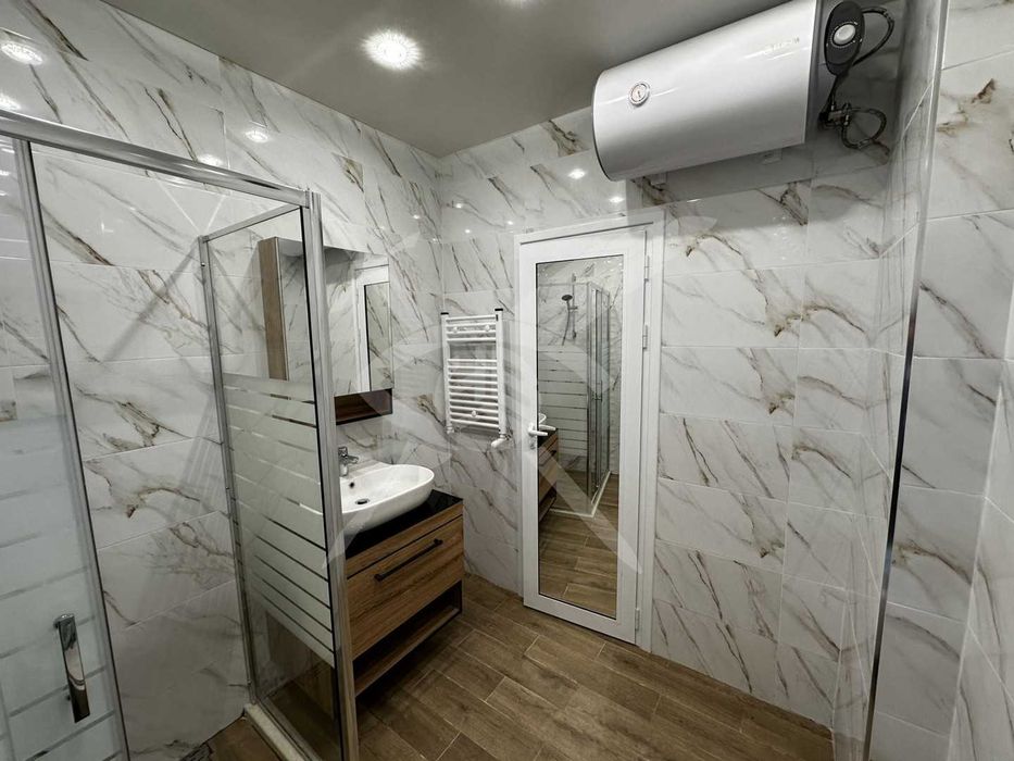 Дава се под наем Двустаен апартамент в София, Красно село - 91 кв.м за 747.66 € - Снимка #7