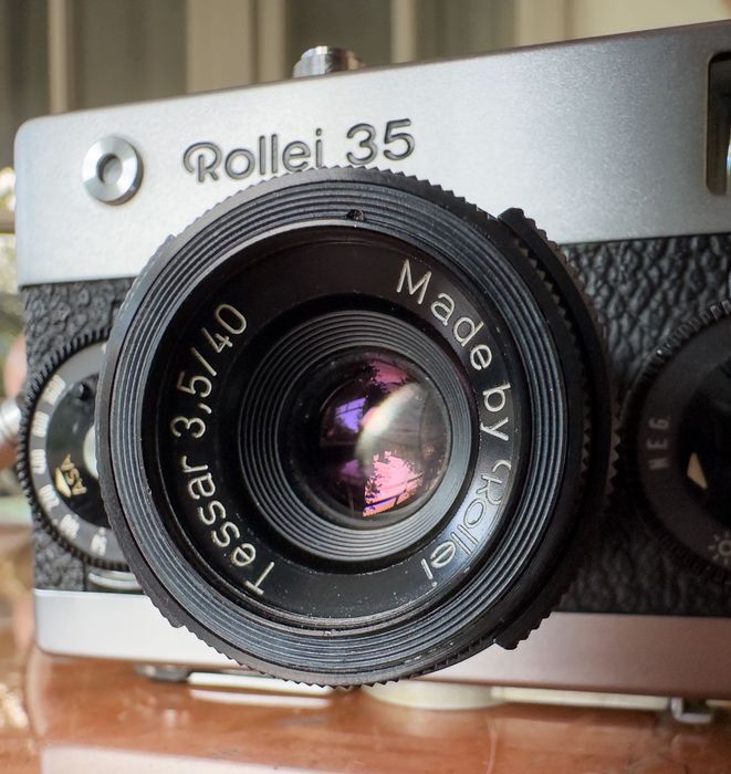 Aparat foto compact pe film ROLLEI 35 silver + Blit  ROLLEI E15B flash