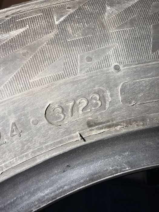 Cauciucuri de iarna Nokian Snowproof 2 in stare foarte bună