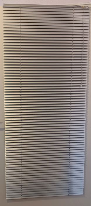 Хоризонтални алуминиеви щори