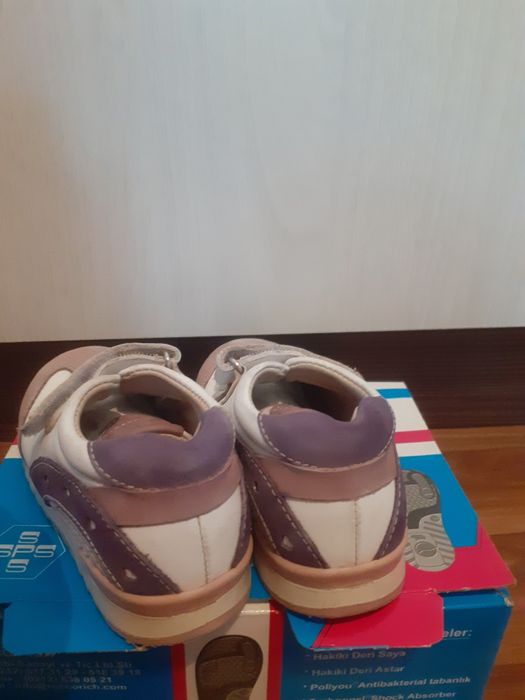 Детская модная обувь