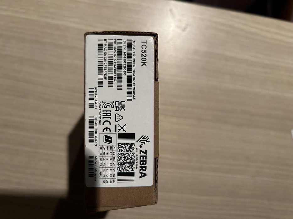 NEW! Zebra RFID TC52 TC520K-1PEZU4P-A6 PDA terminal de date