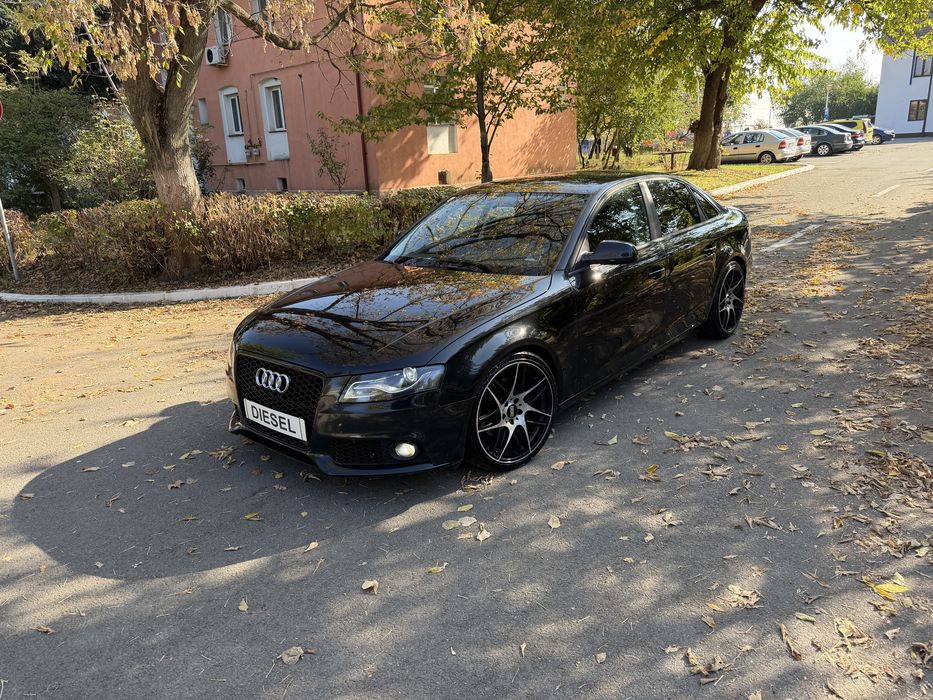 Audi A4 Limuzina