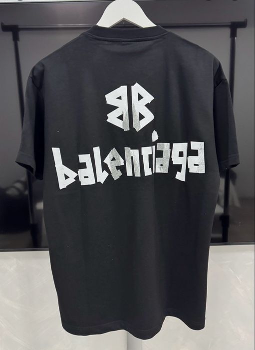 Tricou Balenciaga