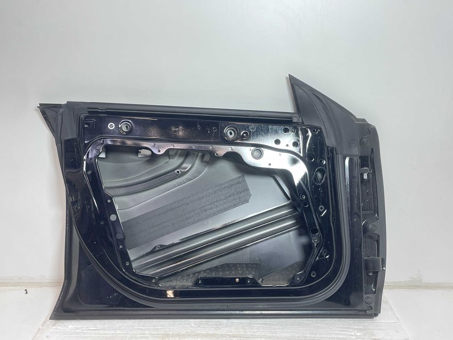 Предна лява врата за MERCEDES CLS C257 - A2577203301