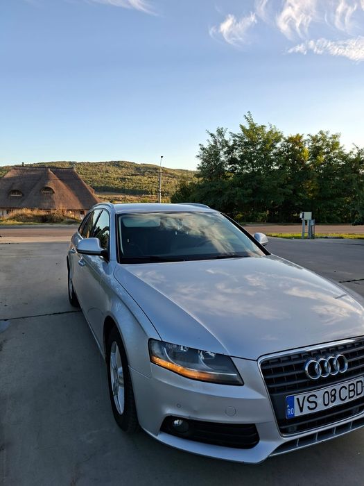 Vând Audi A4 B8  2.0 CAGA