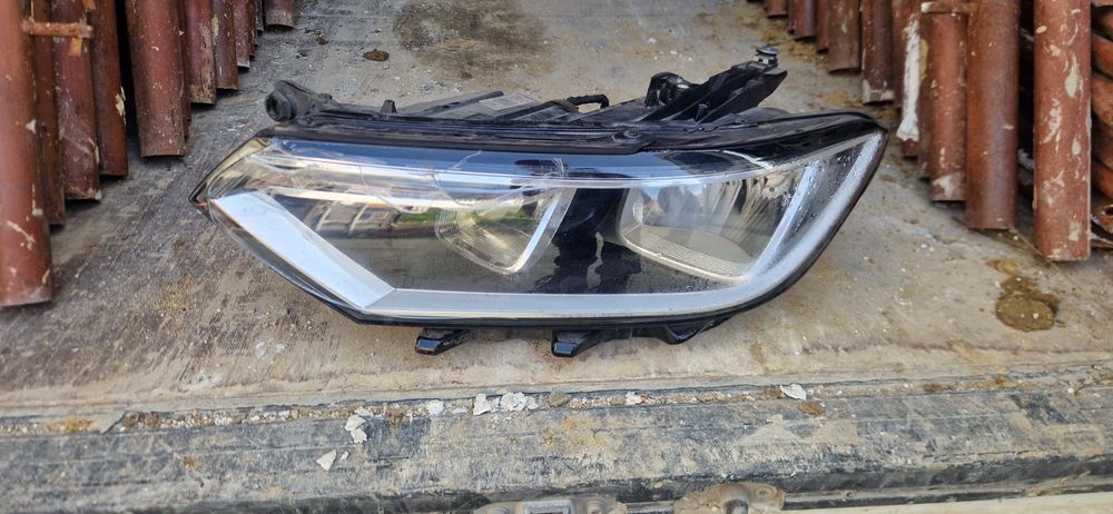 Фар за пасат б8 с крушка