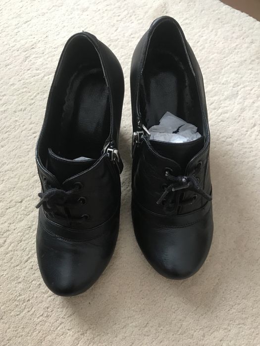 Дамски обувки естествена кожа