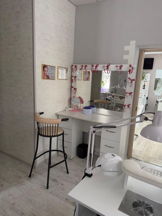 Продам студио ,площадь Ушанова