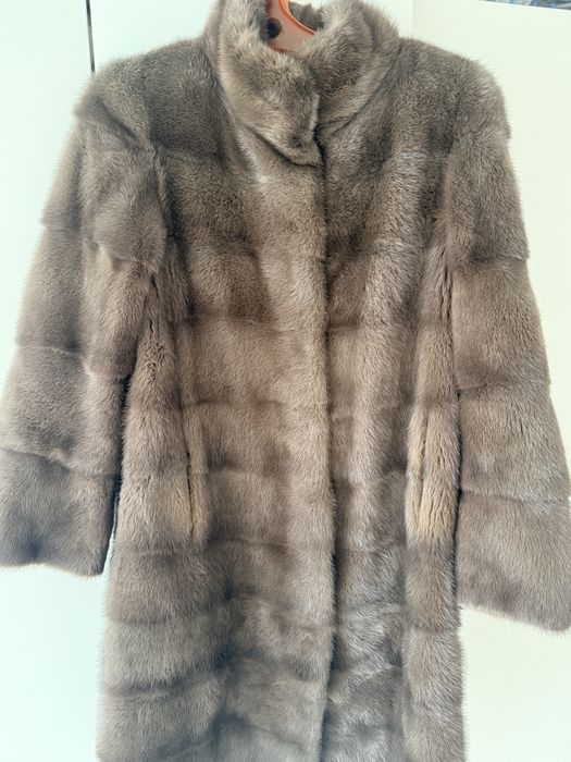 Продам норковую шубу