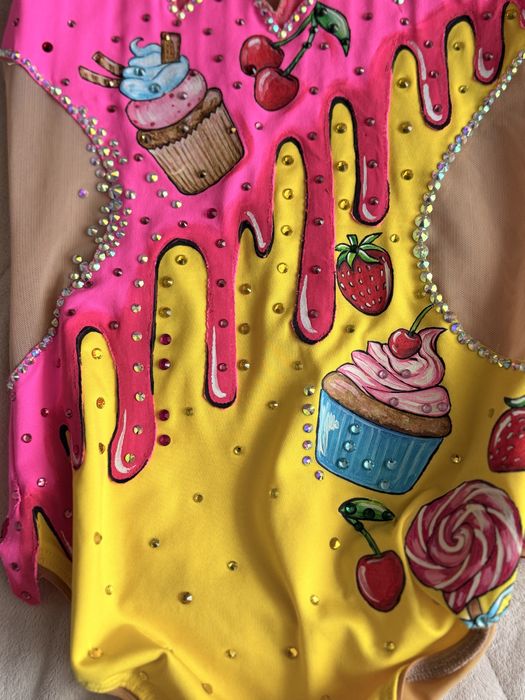 Трико за художествена гимнастика