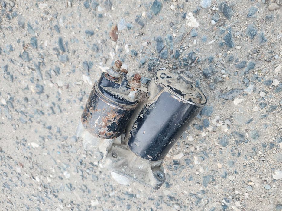 Продам  срочно Стартер на БМВ