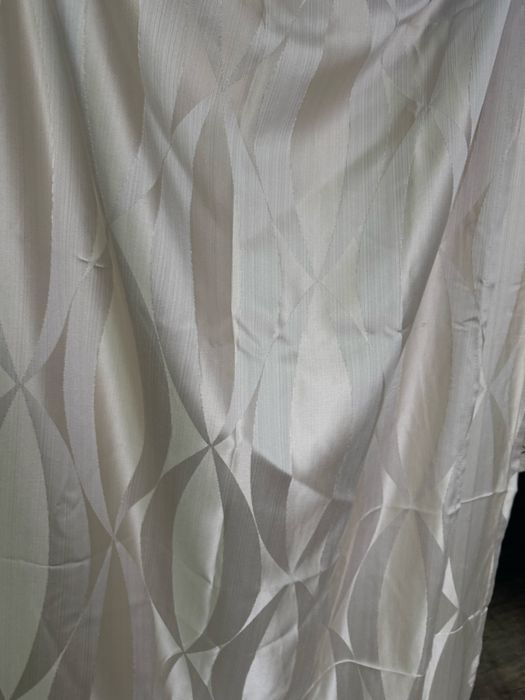 Продаю шторы, тюль на квартиры