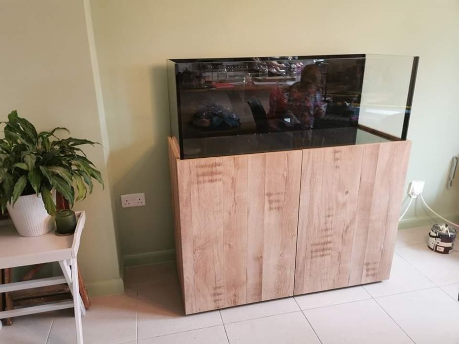 Akvarium yasab berabiz