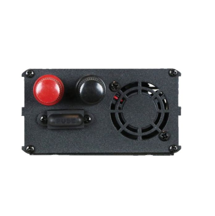 Invertor de tensiune auto Carpoint 12V-230V 300W 50Hz cu protectii la supra-sarcina, scurt-circuit