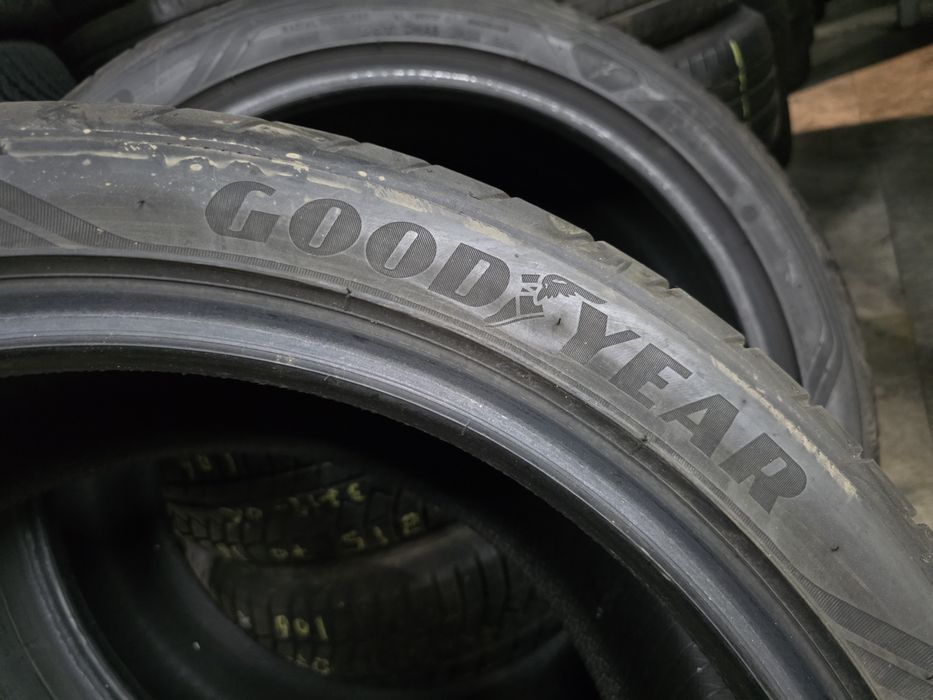 2бр Летни гуми 265 40 20 - Goodyear