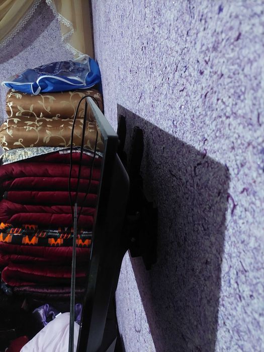 Artel 32  televezor sotaman