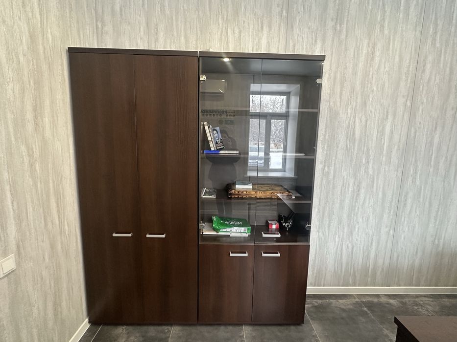 Офисная мебель . Набор руководителя