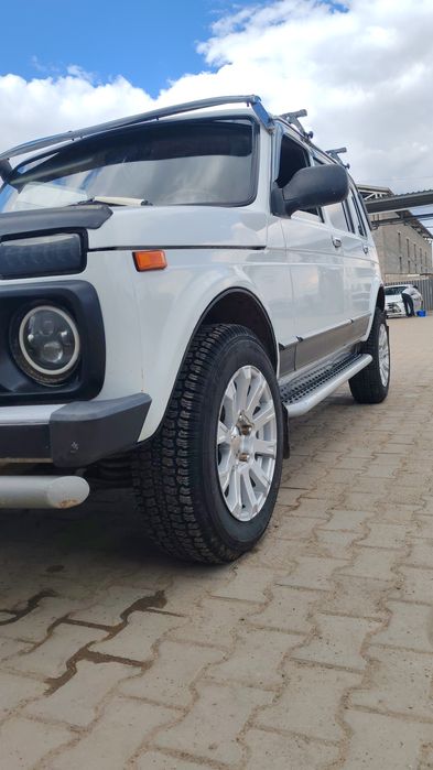 Продам внедорожник