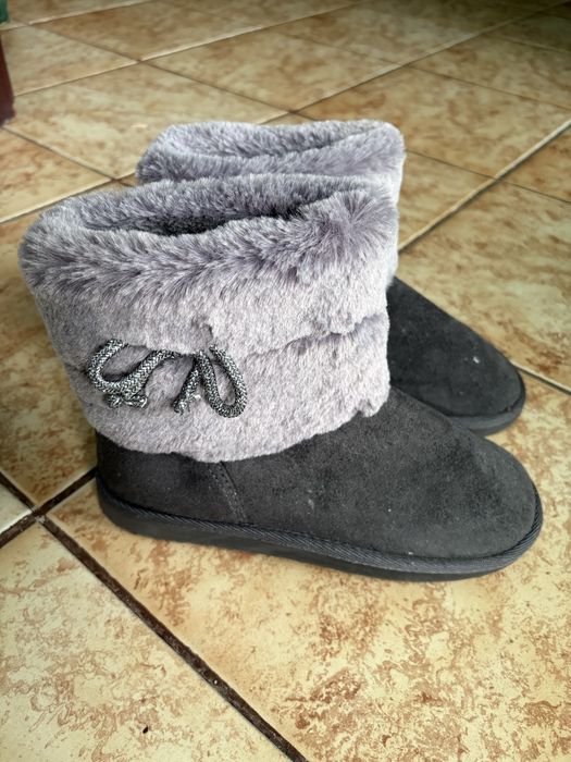 Меки детски боти 34/35 номер нови