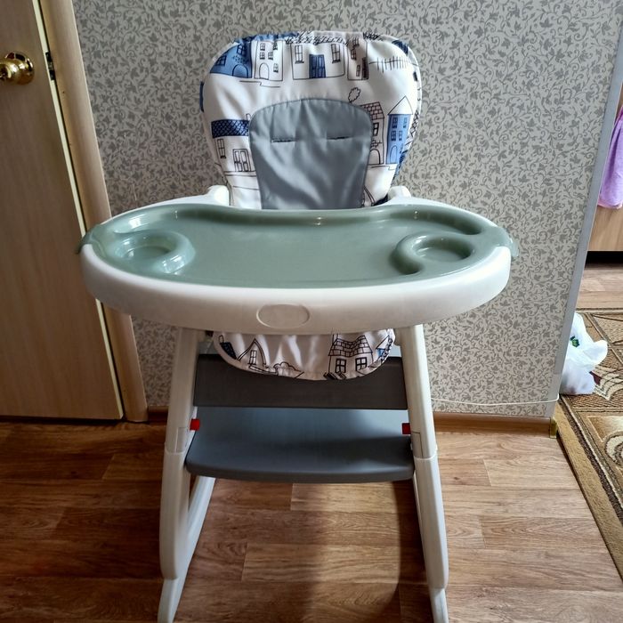 Продам стул 2 в 1 для кормления