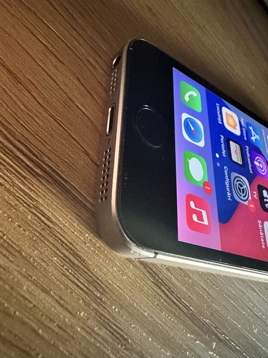 iPhone SE Space Gray 16GB A1723 / baterie originala 92%