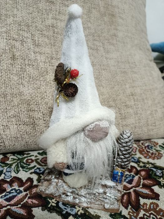 Сканди гномы новогодние