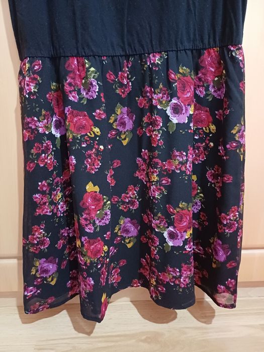 Vand rochie de vara, Terranova, M, în stare perfectă