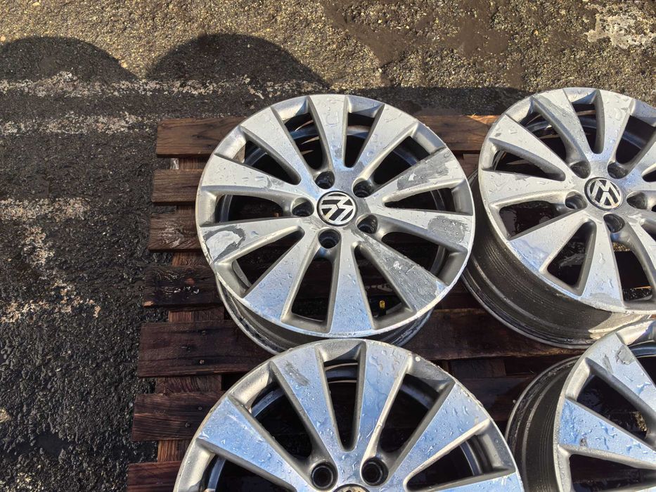 16 цола 5 х 112 мм Фолксваген / Шкода / Сеат / Ауди - 7 Инча / ЕТ 45