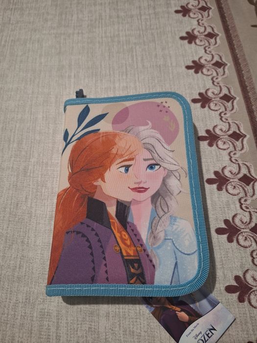 Penar școală nou cu etichetă