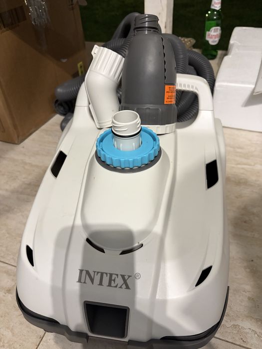 Intex ZX100 Aspirator Automat Piscina 6056 13248 l h Furtun 6.5 m