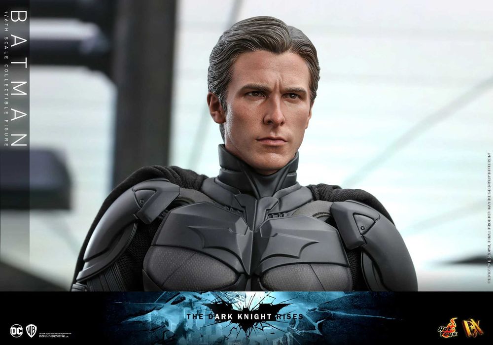 Коллекционная фигурка Hot Toys Batman DX19 1/6