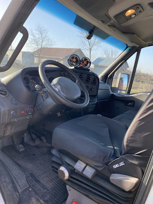 Vand Iveco Daily 65 C 15 basculabil cu macara