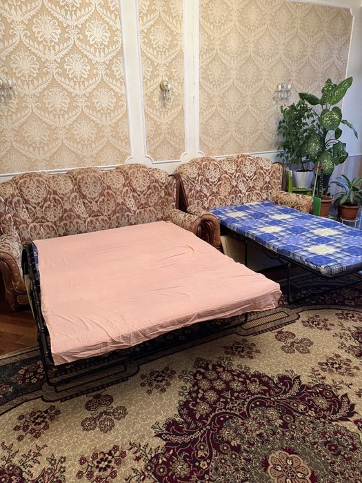 Диваны с креслом