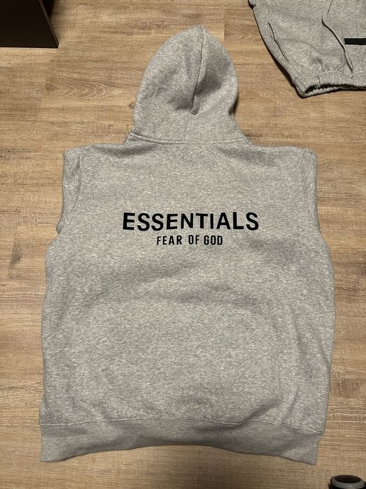 Essentials сив суичер