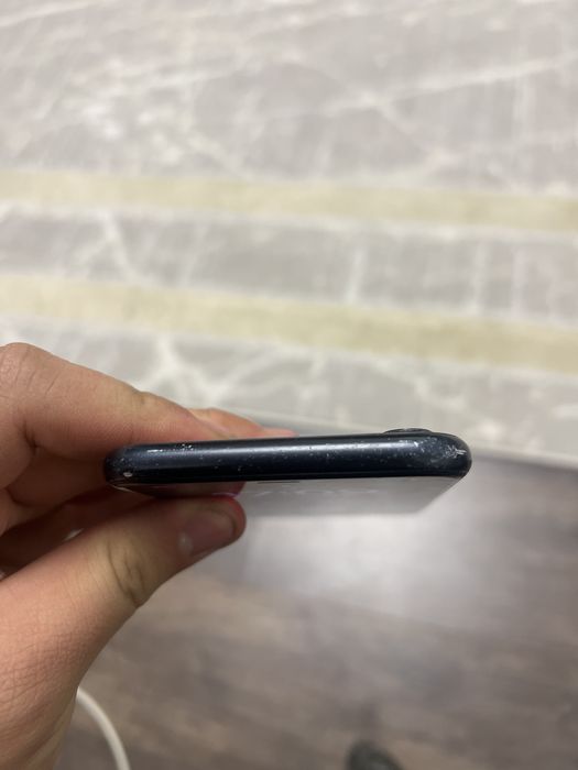 Продам Айфон хр Iphone xr