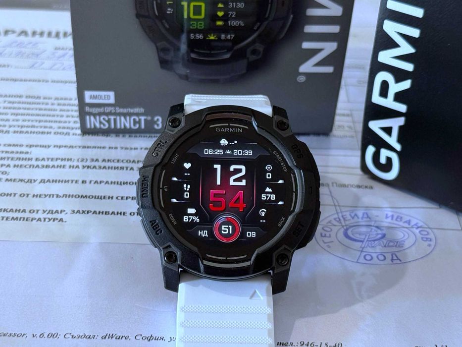 Бартер! Kато НОВ! 6м. Гаранция! Garmin Instinct® 3 Amoled 50mm Black / Charcoal (Черен)