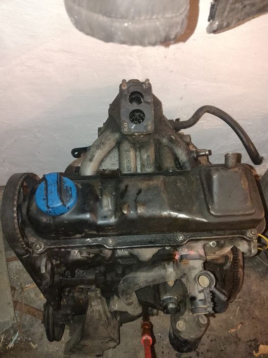 Двигатель Ауди Фольксваген объем 1.8