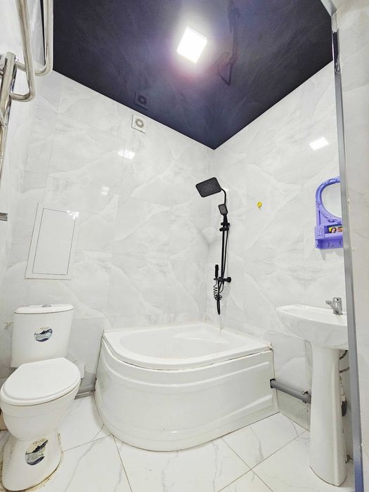 A33 ПРОДАЕТСЯ 2/9/16 на:   Урикзор бозор 56м2