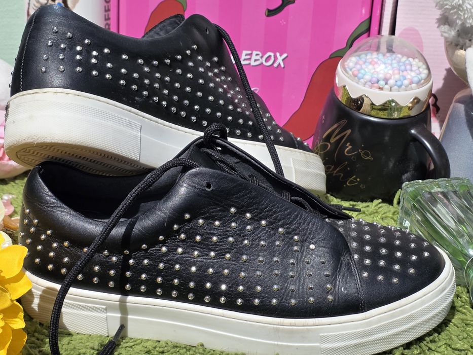 Jonak Paris кецове естествена кожа N40