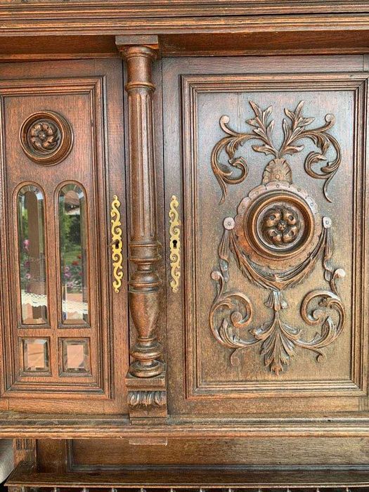 Уникално красив старинен шкаф,скрин,бюфет(Масив)-19 век
