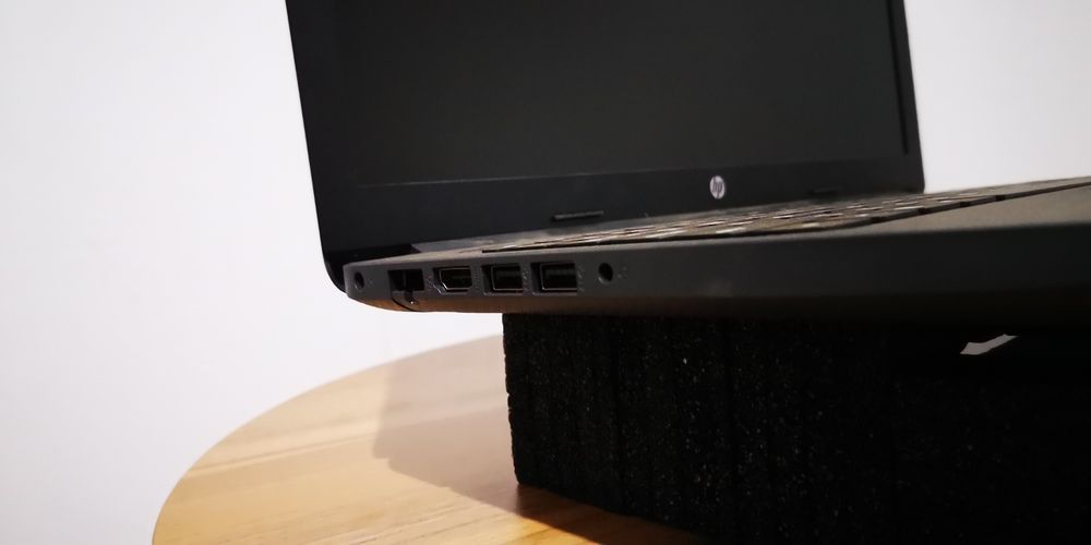 Laptop HP 255 G7