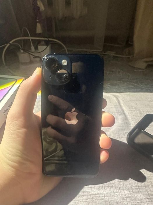 Айфон 14 128 гб каробка есть