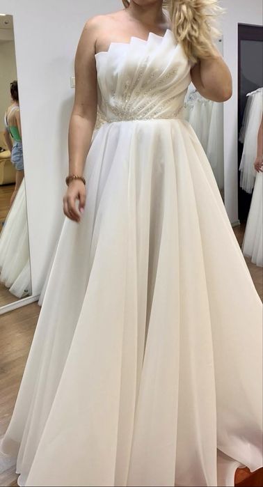 Rochie mireasa Iris Bridal Salon