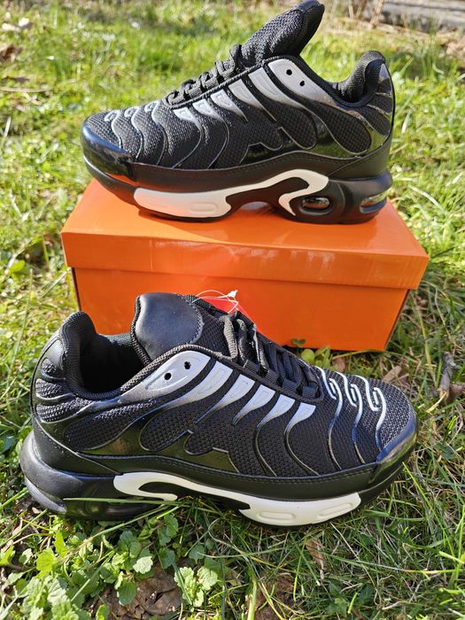 Юношески маратонки