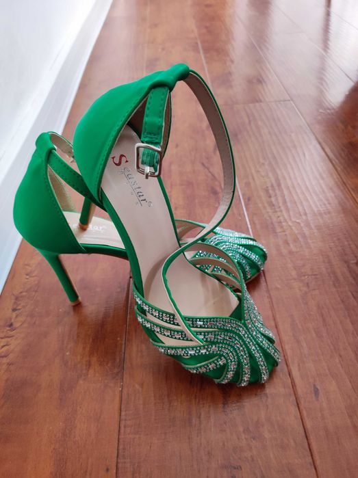 Pantofi eleganti verzi