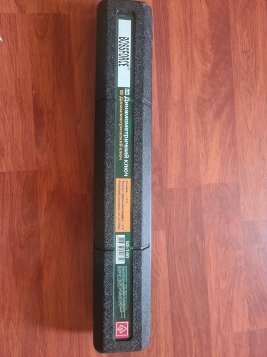 Динамометрический ключ новый