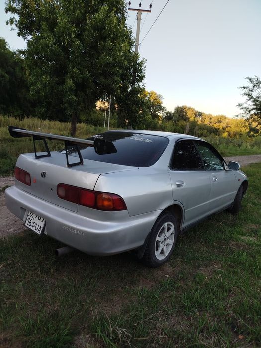 Продам Hondra integra