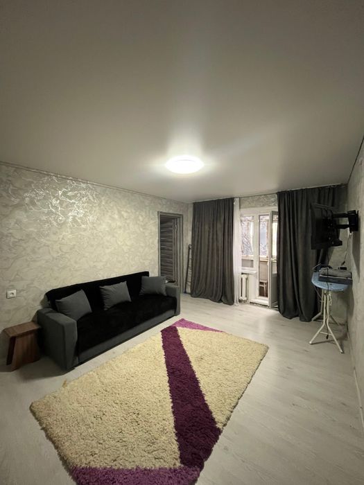 Центр. Рахат. 2 ком. Квартира .